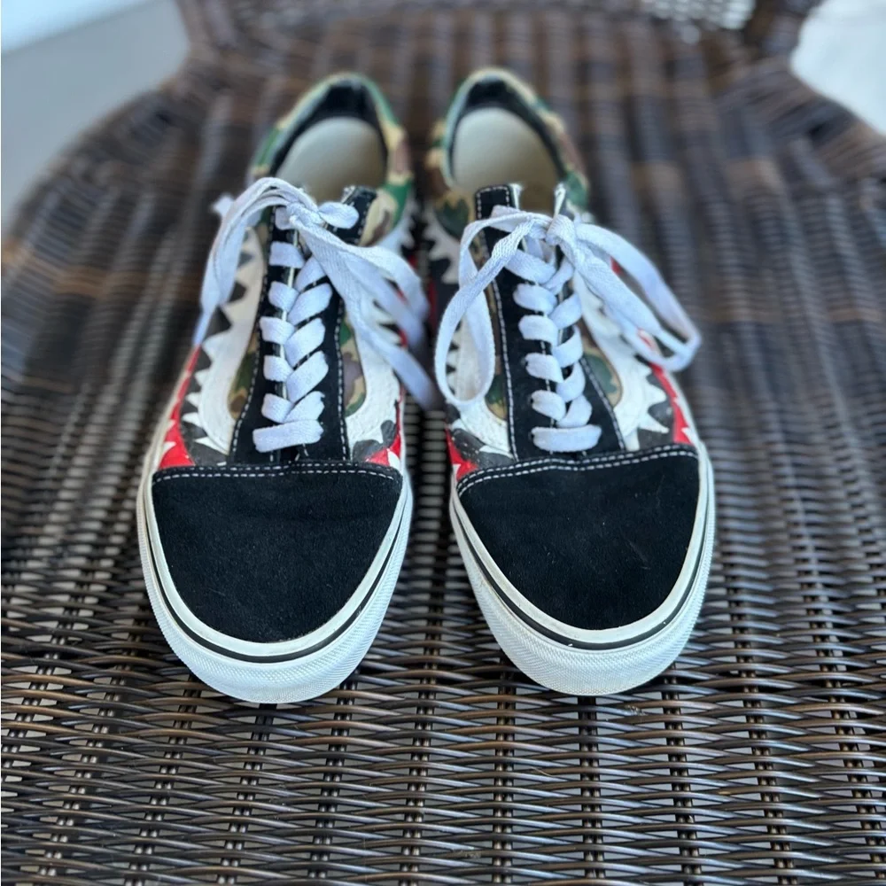 VANS X BAPE Custom Camo Old Skool Shoe/Sneakers 7 men’s or 5.5 women’s - Picture 8 of 9